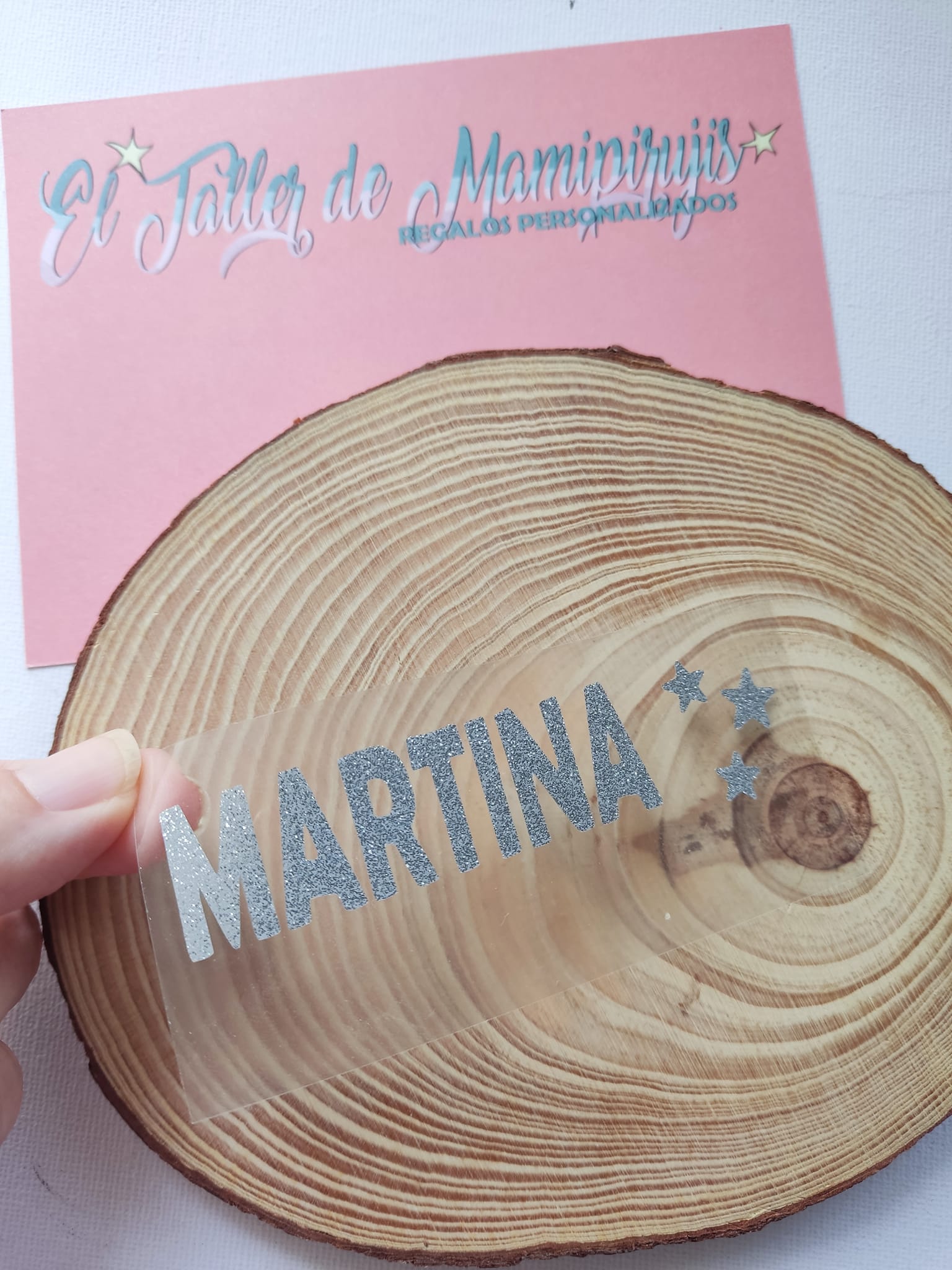 Nombre en vinilo textil 2x7 + estrellas