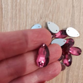 Cristal para coser forma de gota. Color It. Amatista
